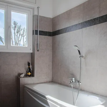 Enjoy アパート *